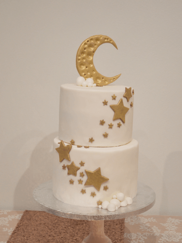 Babyshower sterren en maan taart