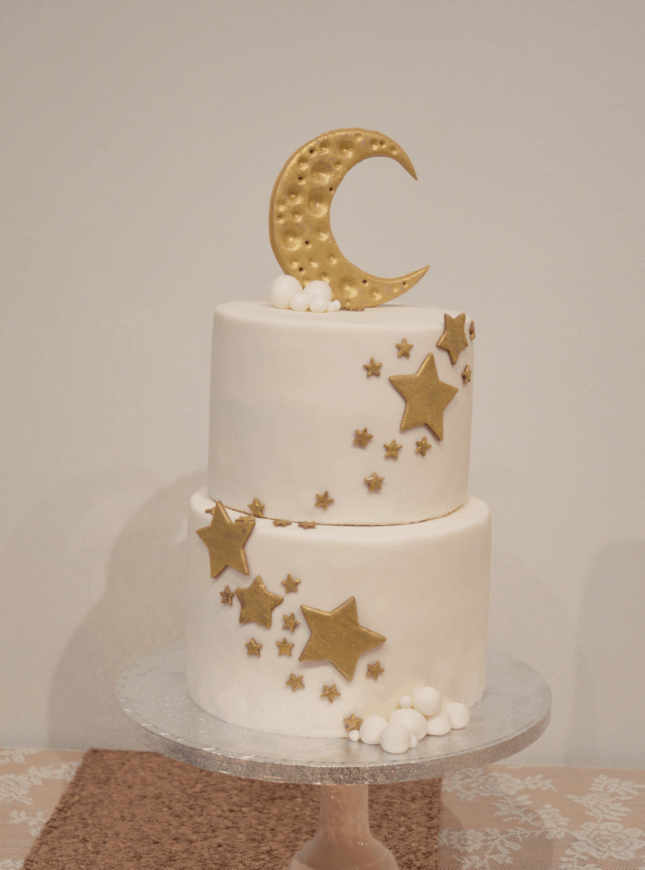 Babyshower sterren en maan taart