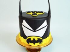 Batman-zwart-geel-taart-Perfect-Pastry