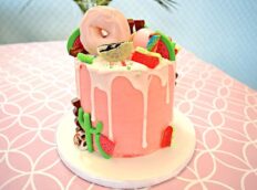 Dripcake donuts roze