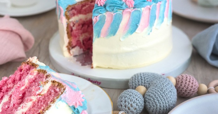 Pastel gender reveal taart