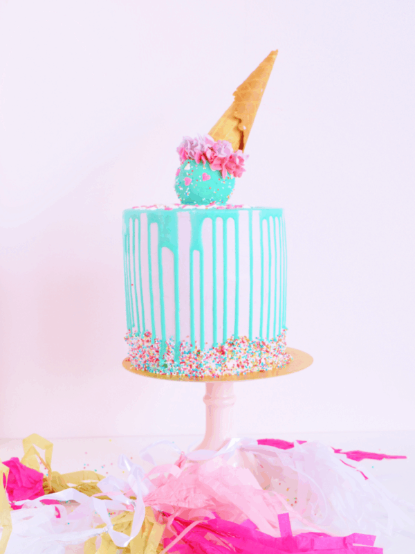 Delicious Icecream Taart Turqoiose Drips