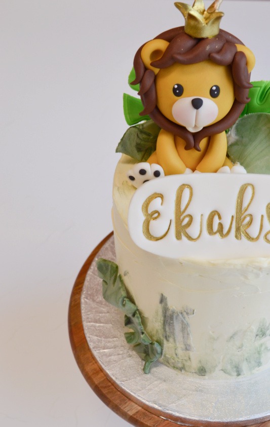 Lion-cake-jongens Jungle-taart-met-leeuw-en-naam-(jongens)