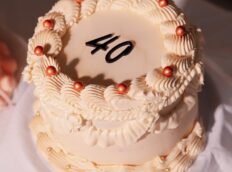 Vintage-40-verjaardags-taart