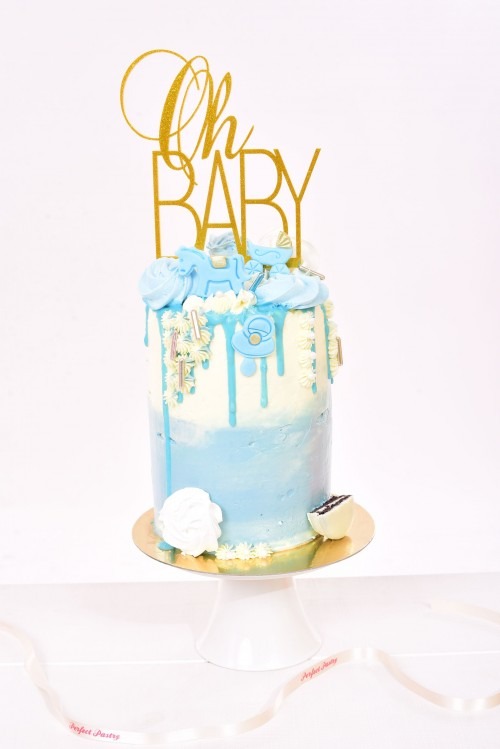 baby-shower-jongen-e1584863700455 {:nl}baby-shower-blauw-jongens-taart-topper-oh-baby{:}{:en}baby-shower-cake-blue-cake-topper-oh-baby-golden{:}