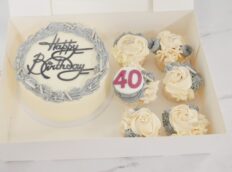 bento-cake-happy-birthday-cupcakes-heerlijk-botercreme