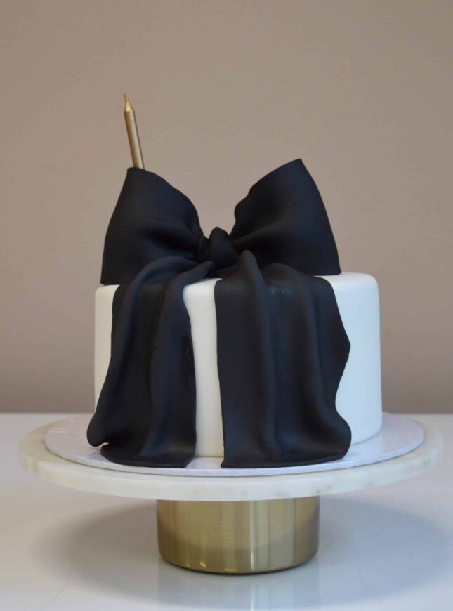 big-bow-cake-3-scaled big-bow-cake-3-scaled
