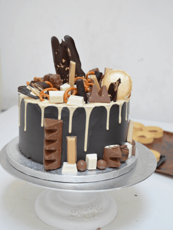 chocolade-and-snoep-taart