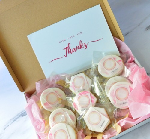 koekjesperpostIG-e1614724598511 koekjes-met-de-logo-in-brievenbus-post-pakket