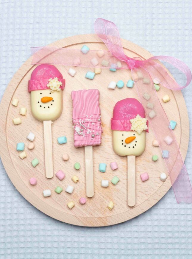 roze-kerst-magnum-cakesicles-scaled roze-kerst-magnum-cakesicles-scaled