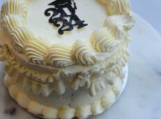 mooie-wit-zwart-2024-diploma-taart