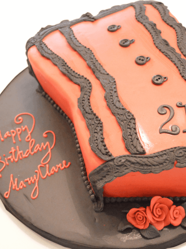 vrouw-zwart-rood-torso-taar